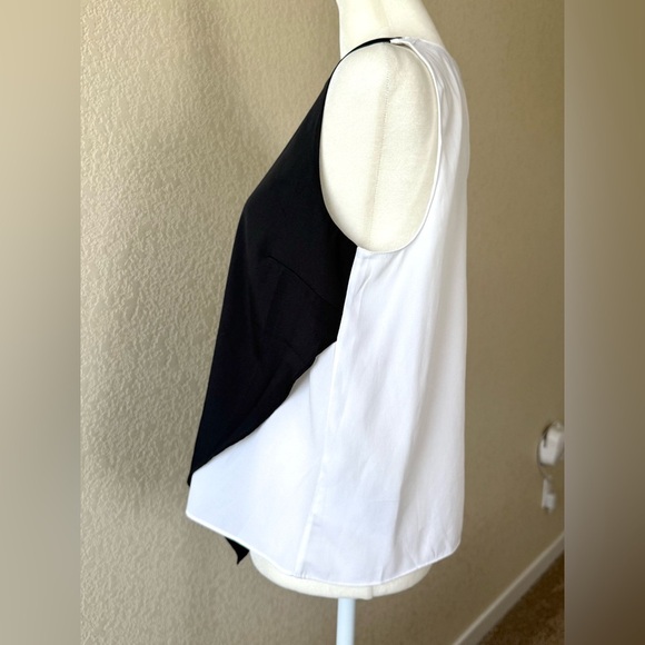 Banana Republic Black & White Sleeveless Colorblock Top XS - Picture 5 of 7